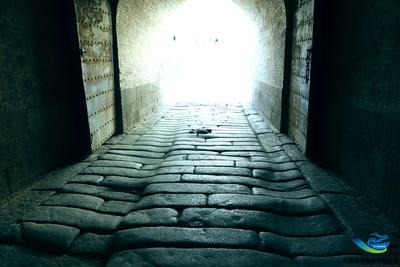 甘肃嘉峪关冰道运石通道-张晓燕拍摄